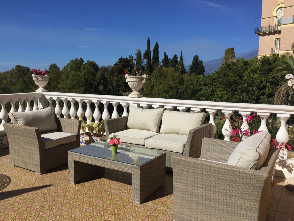 Hotel Villa Riis Taormina Kültér fotó