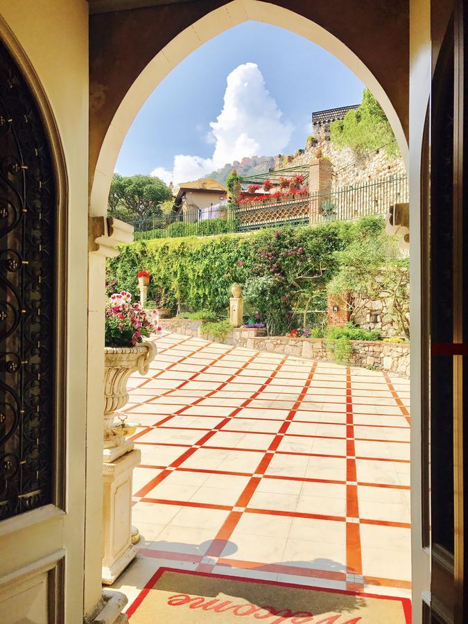 Hotel Villa Riis Taormina Kültér fotó