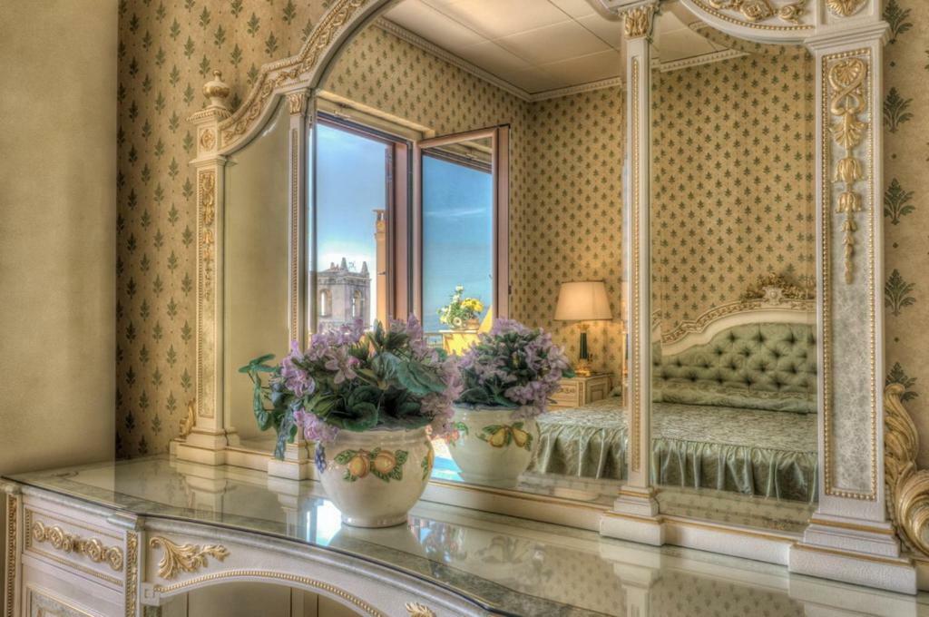 Hotel Villa Riis Taormina Kültér fotó