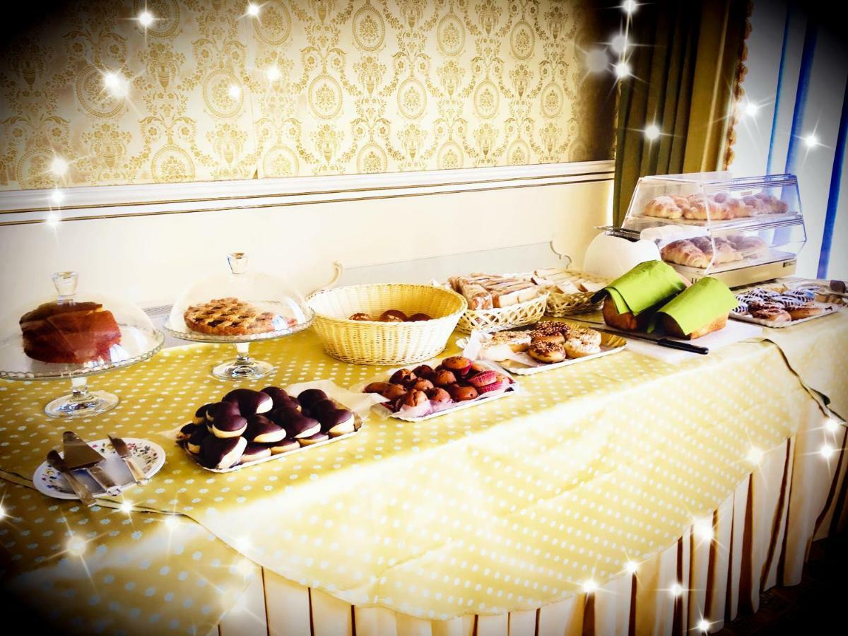 Hotel Villa Riis Taormina Kültér fotó